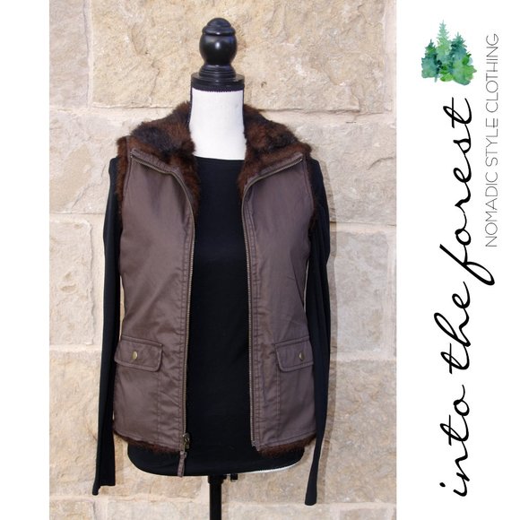 Old Navy Jackets & Blazers - Old Navy Brown Faux Fur Reversible Winter Vest Zip Front 2 Pockets X-Small